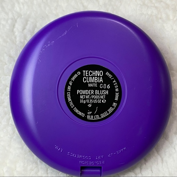 MAC Cosmetics Selena Powder Blush and Eye Shadow - Picture 4 of 6